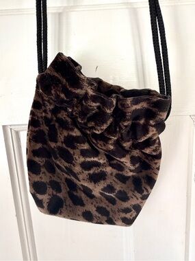 Leopard Print Velvet Drawstring Crossbody Bag - Brown